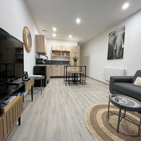 Apartament Le Mendes Évron Zewnętrze zdjęcie