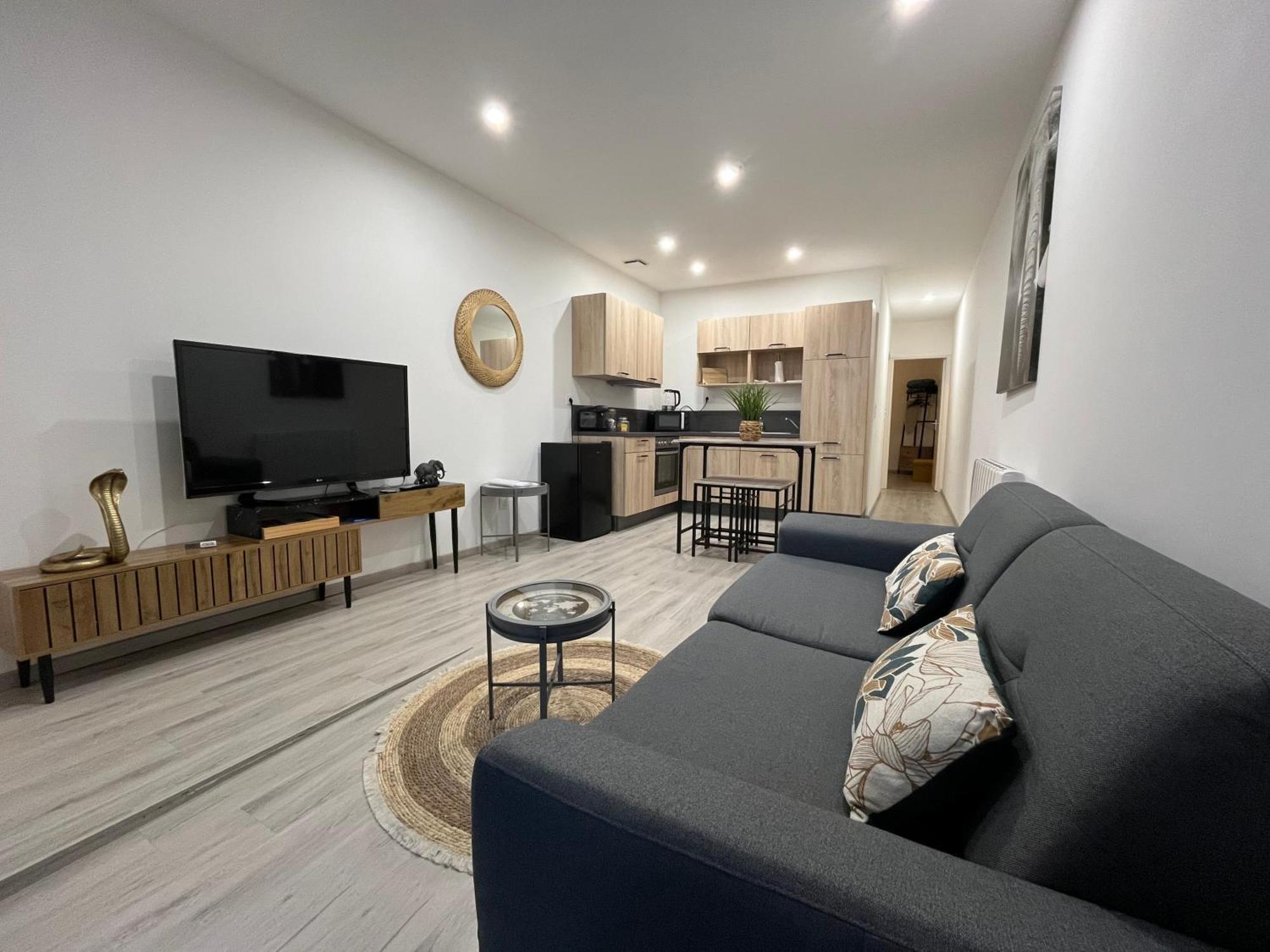 Apartament Le Mendes Évron Zewnętrze zdjęcie